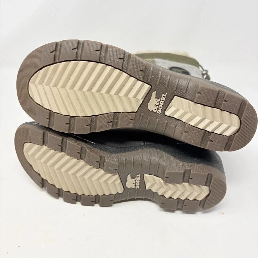 Sorel women's Tivoli high snow boots 7 green grey